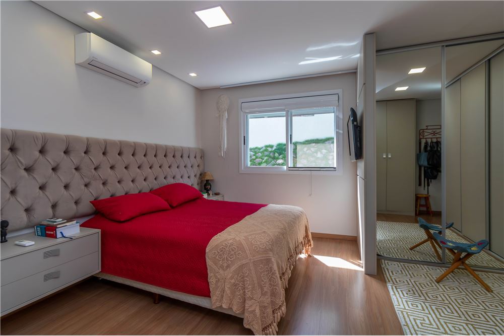 Casa de Condomínio à venda com 3 quartos, 264m² - Foto 20