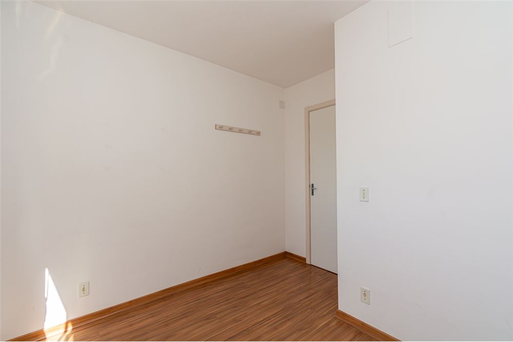 Apartamento à venda com 2 quartos, 55m² - Foto 15