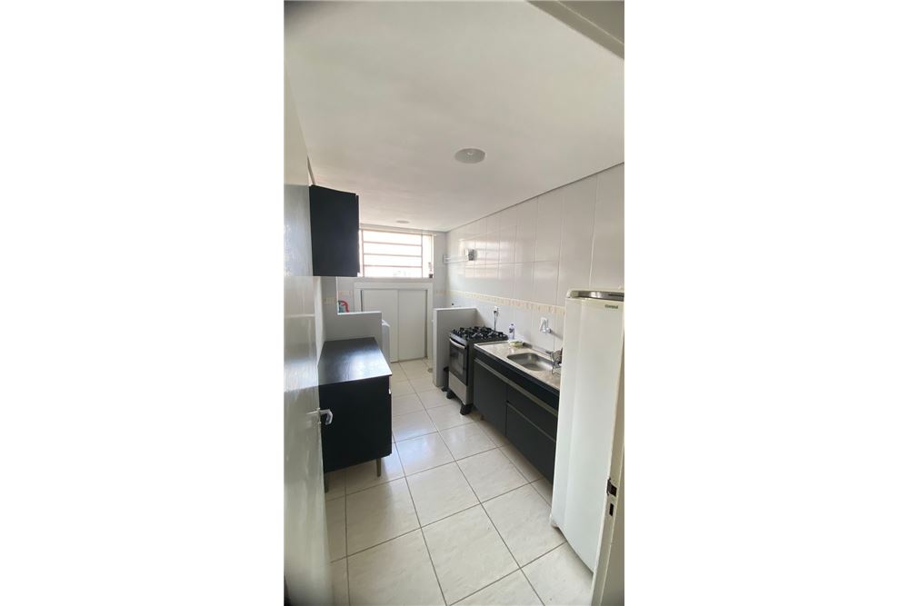 Apartamento à venda com 2 quartos, 90m² - Foto 4