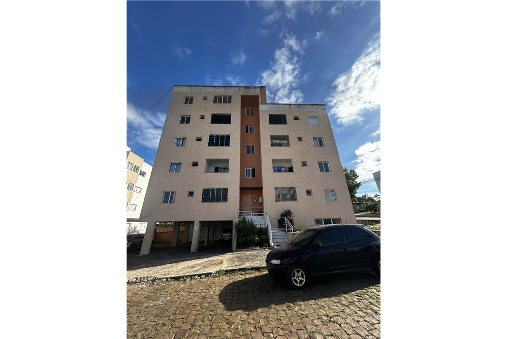 Apartamento à venda com 2 quartos, 72m² - Foto 1