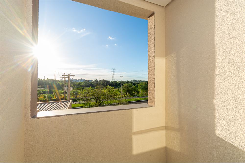 Apartamento à venda com 2 quartos, 67m² - Foto 4