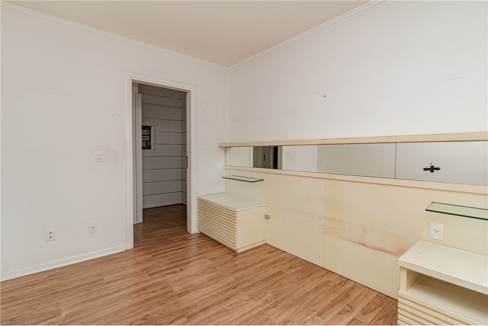 Apartamento à venda com 3 quartos, 103m² - Foto 12