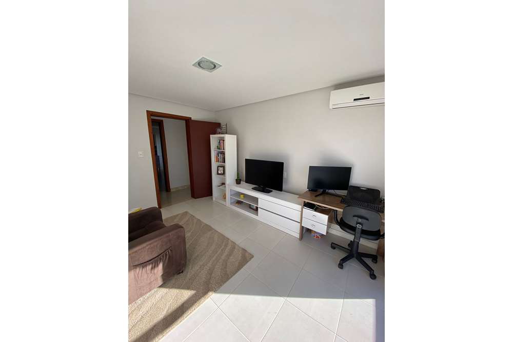 Apartamento à venda com 1 quarto, 219m² - Foto 11