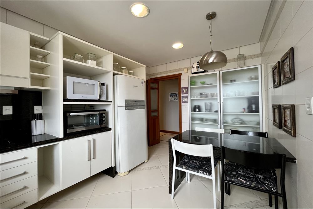 Apartamento à venda com 3 quartos, 109m² - Foto 18