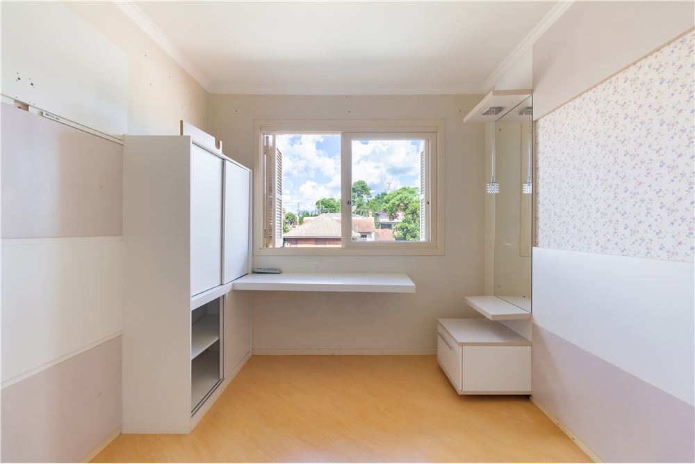 Apartamento à venda com 3 quartos, 121m² - Foto 18