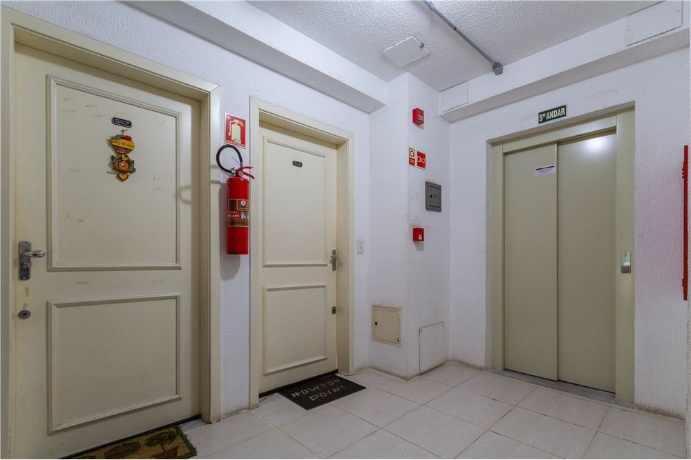 Apartamento à venda com 3 quartos, 69m² - Foto 11