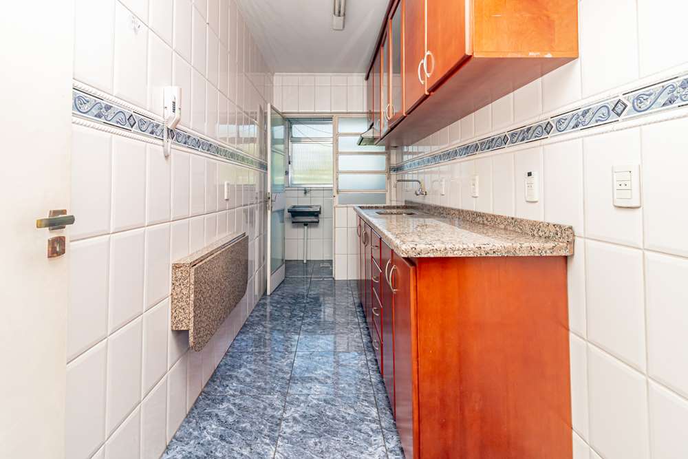 Apartamento à venda com 2 quartos, 85m² - Foto 17