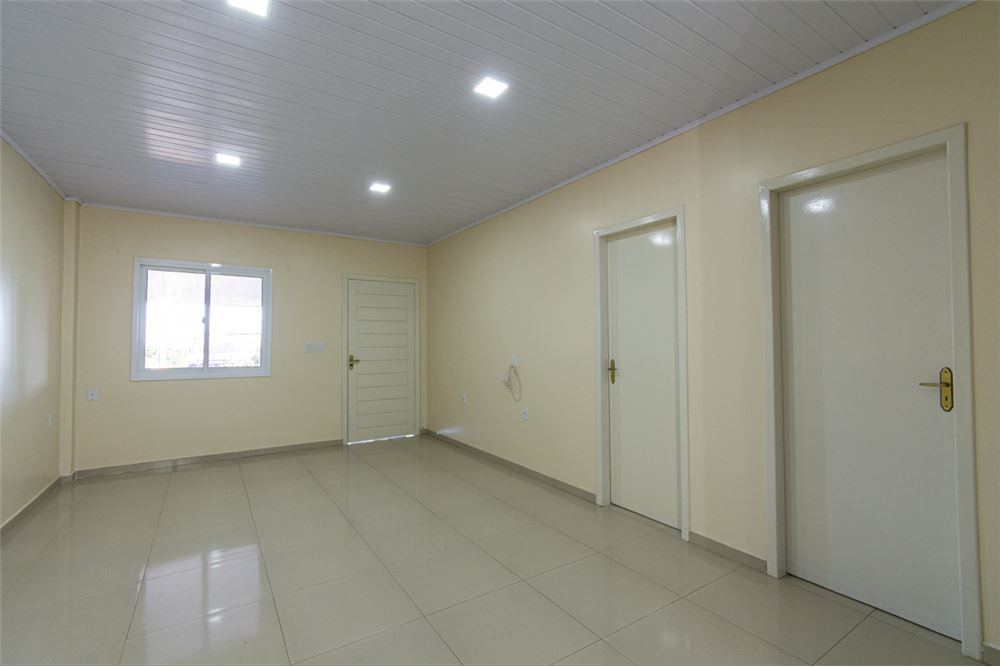 Casa à venda com 2 quartos, 210m² - Foto 6