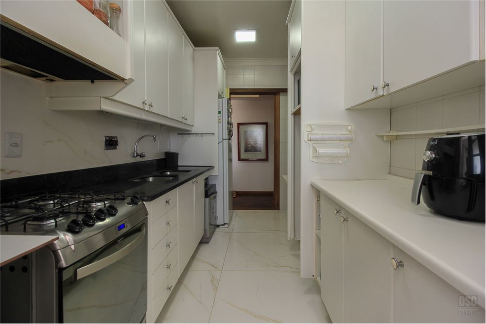 Apartamento à venda com 4 quartos, 280m² - Foto 16