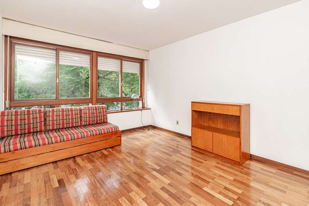 Apartamento à venda com 3 quartos, 291m² - Foto 2