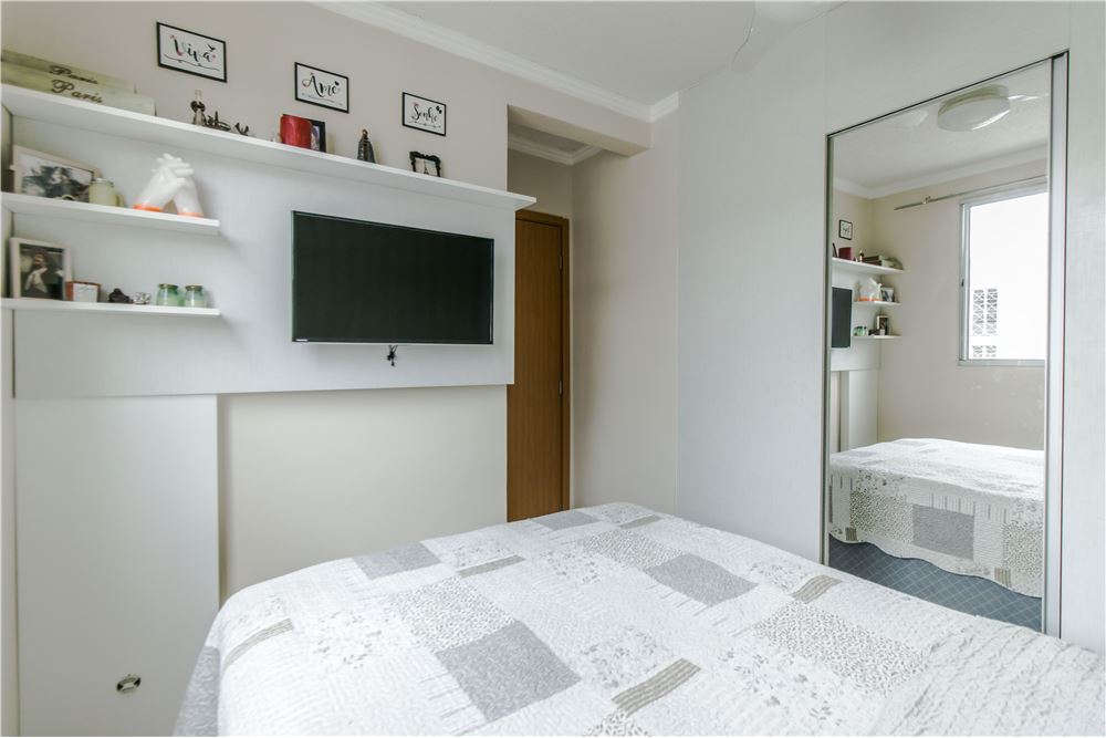 Apartamento à venda com 2 quartos, 44m² - Foto 7