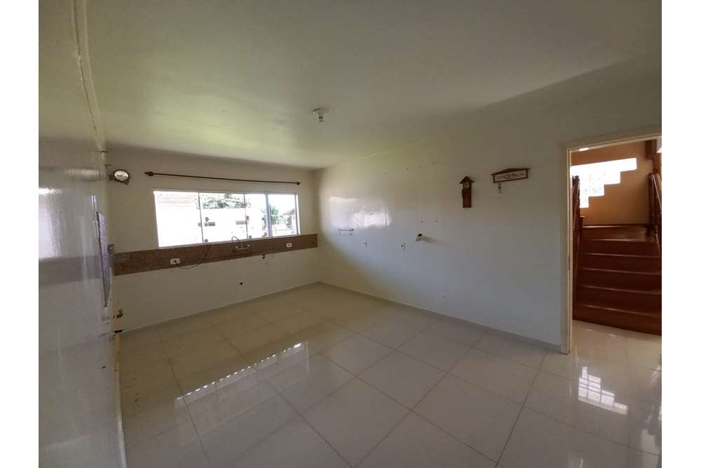 Casa à venda com 4 quartos, 200m² - Foto 18