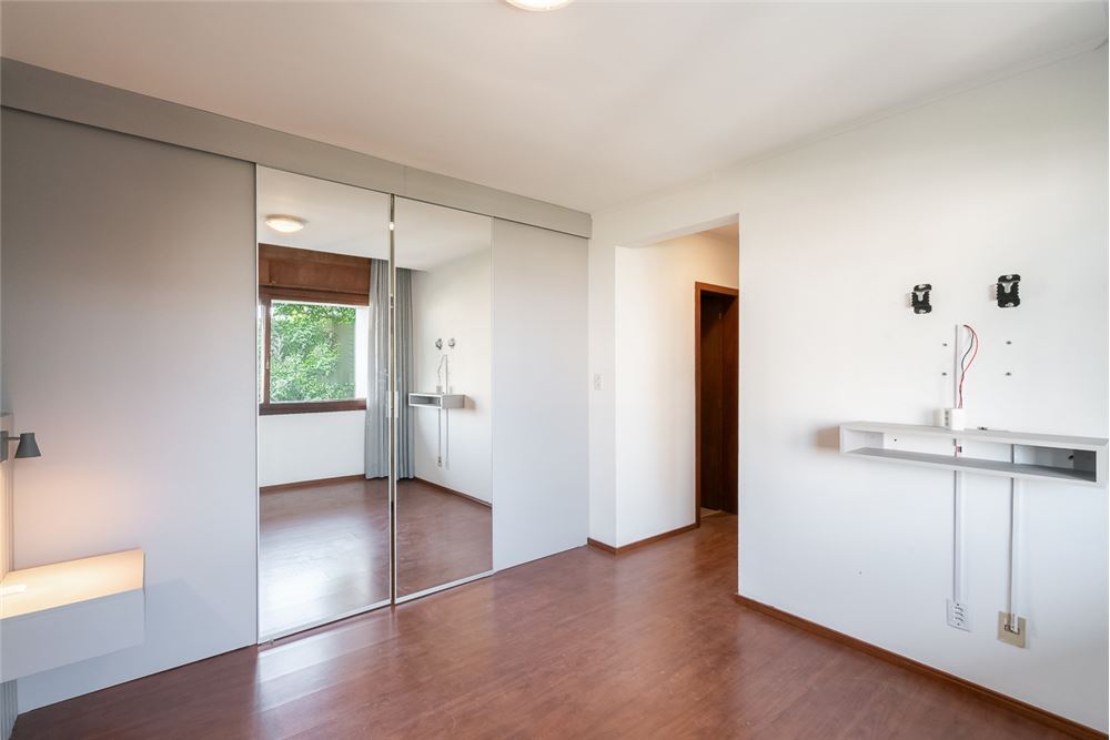 Apartamento à venda com 3 quartos, 175m² - Foto 21