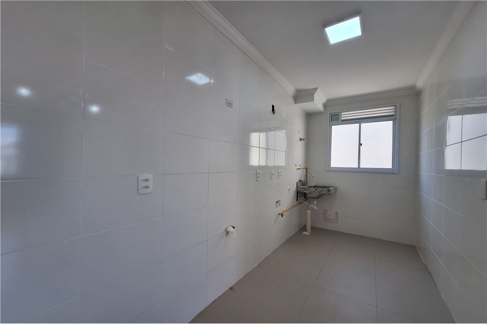 Apartamento à venda com 2 quartos, 43m² - Foto 7