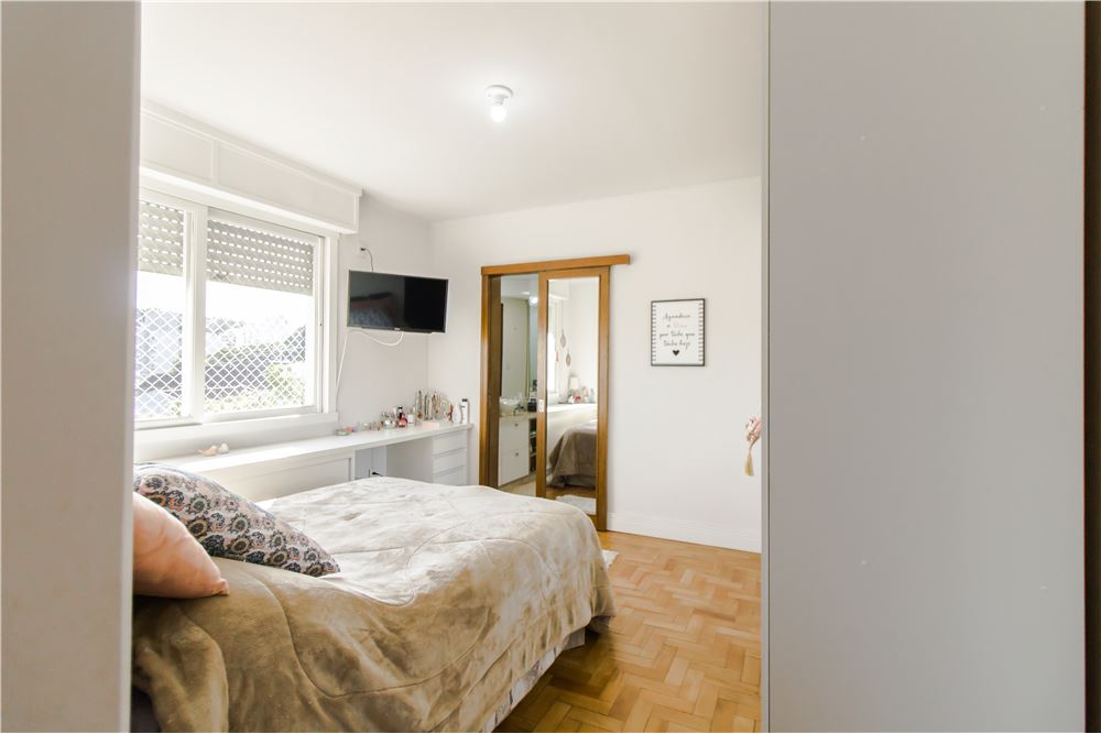 Apartamento à venda com 3 quartos, 104m² - Foto 19