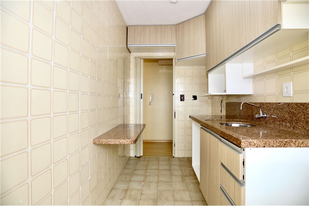 Apartamento à venda com 2 quartos, 60m² - Foto 8