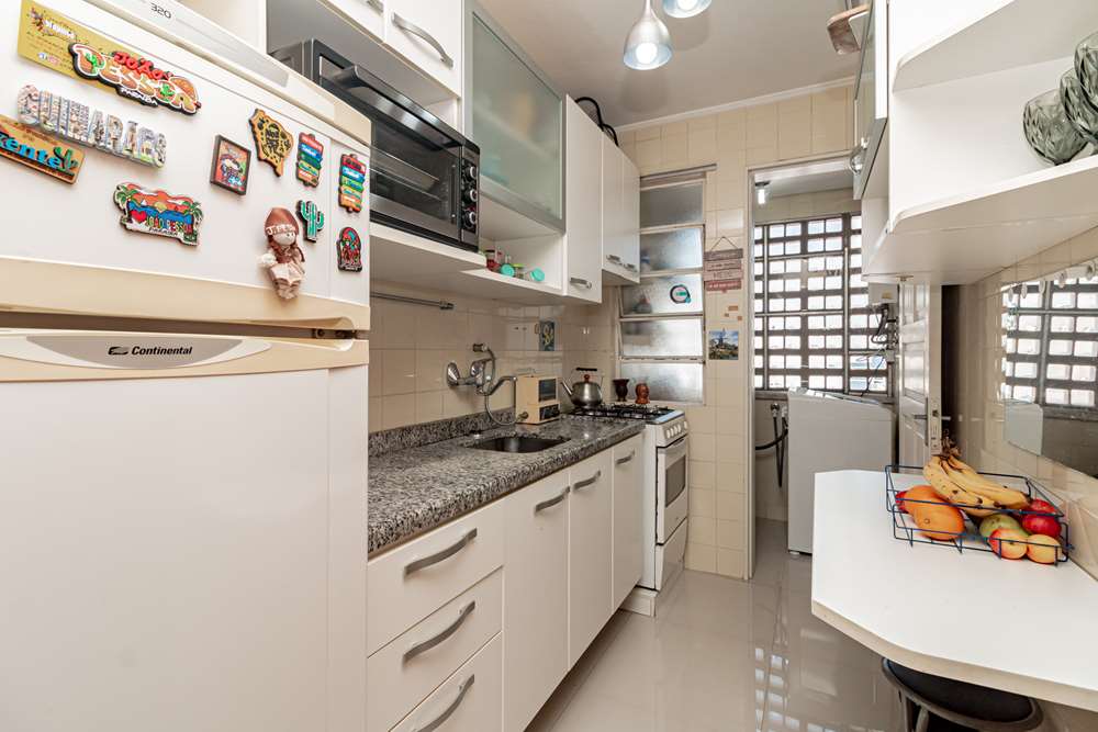 Apartamento à venda com 2 quartos, 74m² - Foto 18