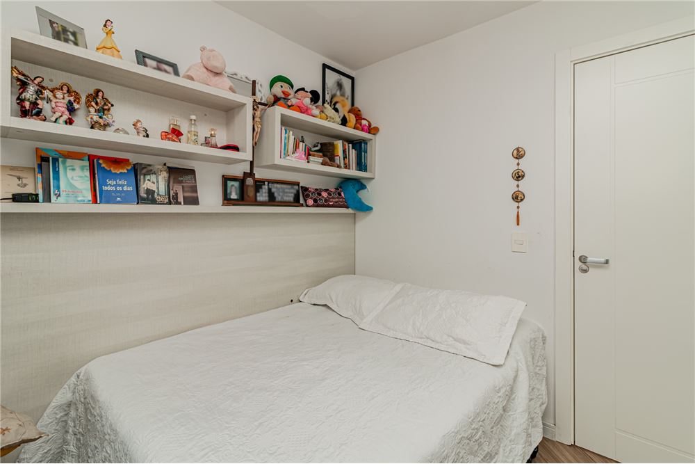 Apartamento à venda com 2 quartos, 90m² - Foto 20