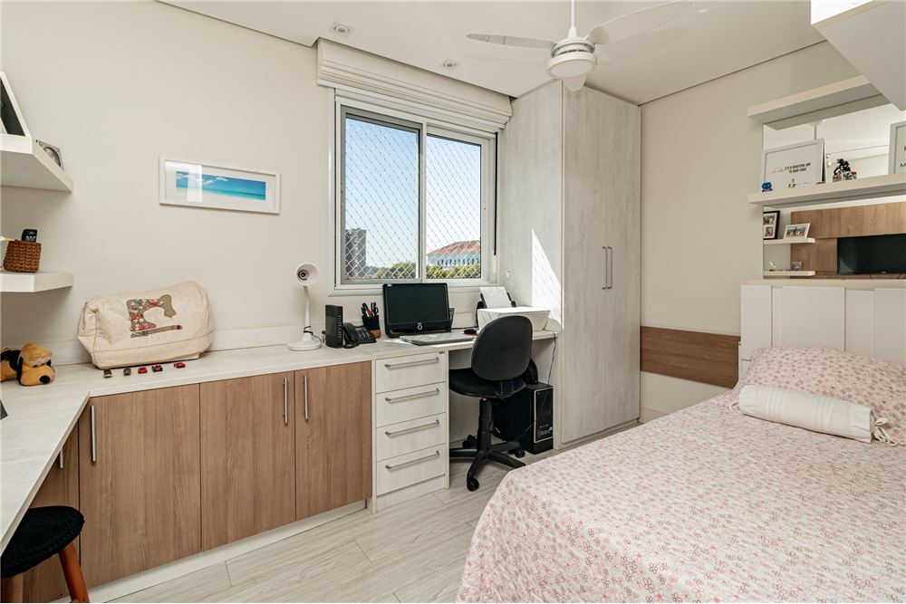 Apartamento à venda com 3 quartos, 125m² - Foto 9