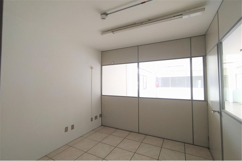 Loja-Salão para alugar, 207m² - Foto 17