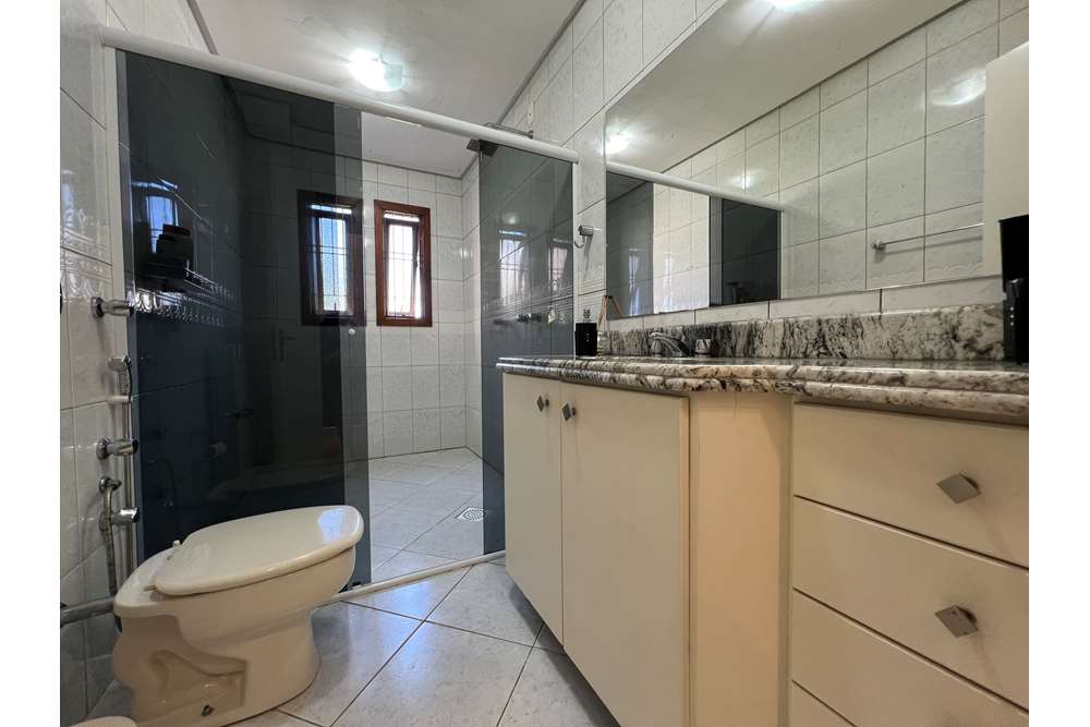 Apartamento à venda com 3 quartos, 227m² - Foto 22