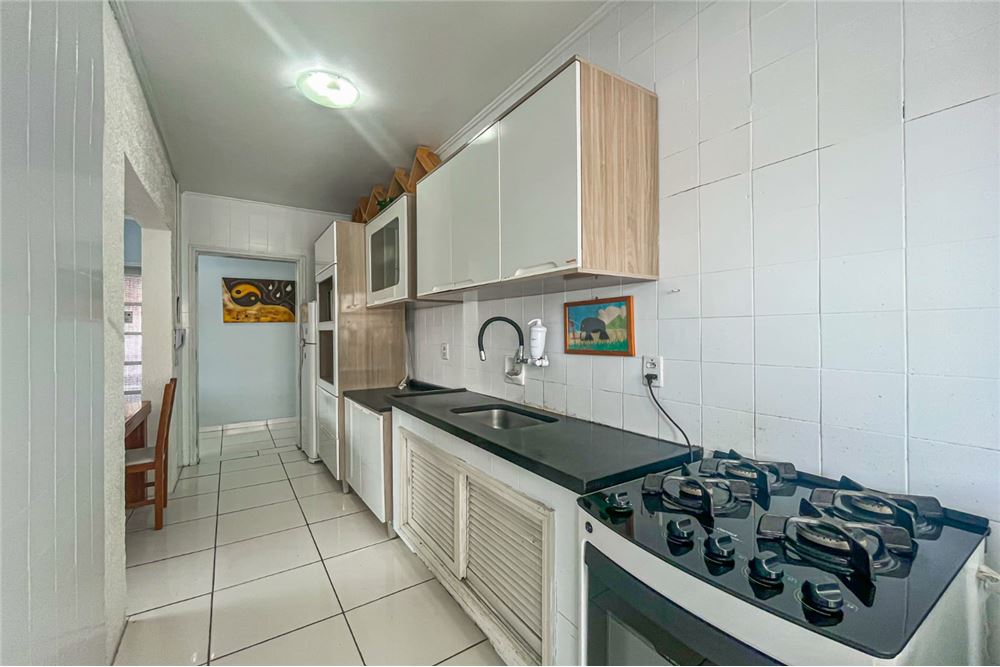 Apartamento à venda com 2 quartos, 70m² - Foto 10