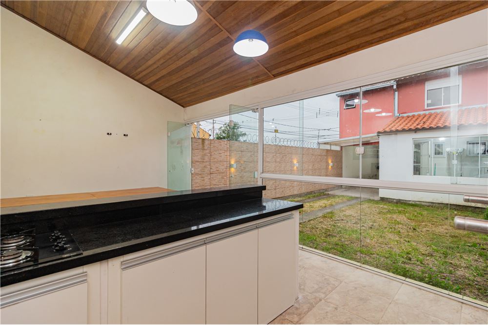 Casa à venda com 3 quartos, 62m² - Foto 17