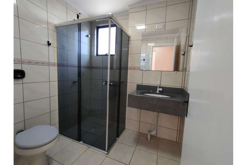 Apartamento para alugar com 2 quartos, 115m² - Foto 11