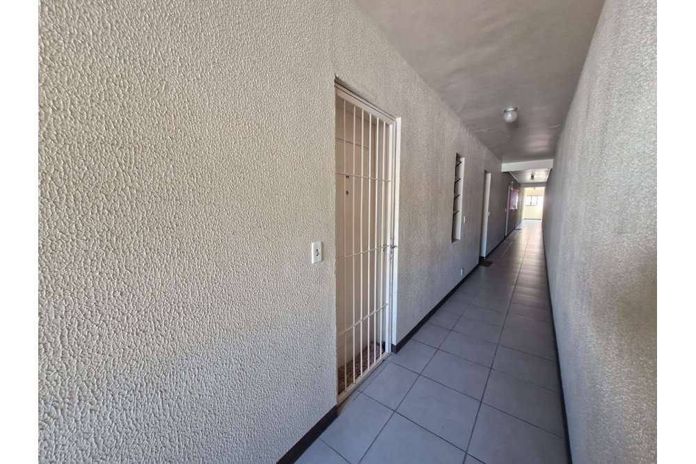 Apartamento à venda com 1 quarto, 41m² - Foto 16