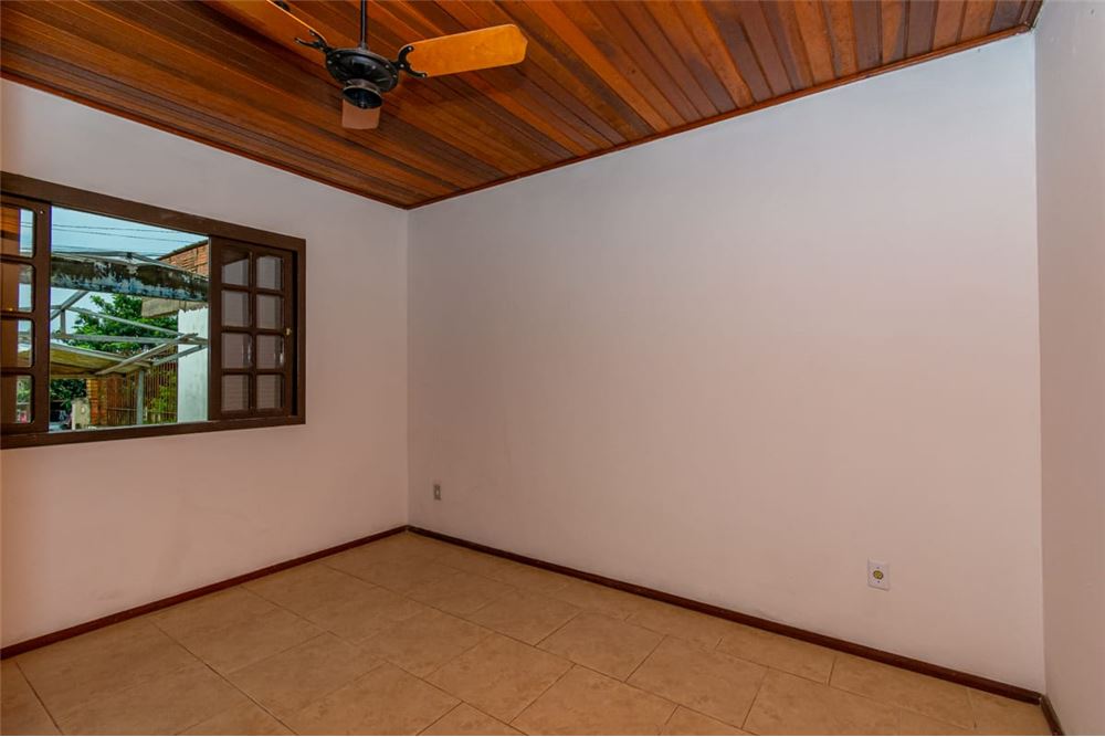 Casa à venda com 2 quartos, 53m² - Foto 7