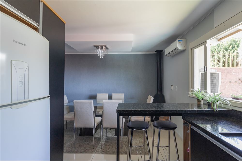 Casa à venda com 3 quartos, 186m² - Foto 10