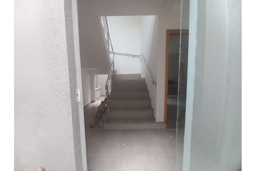 Apartamento à venda com 2 quartos, 43m² - Foto 3