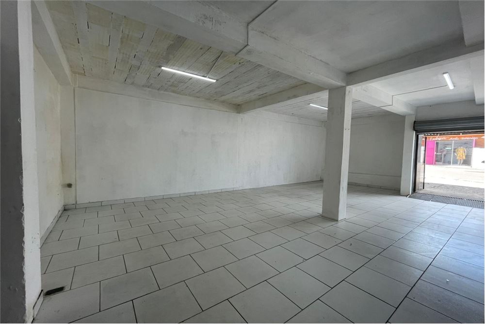 Loja-Salão para alugar, 72m² - Foto 1