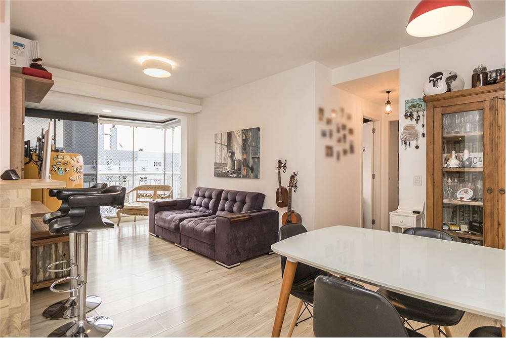 Apartamento à venda com 2 quartos, 69m² - Foto 1