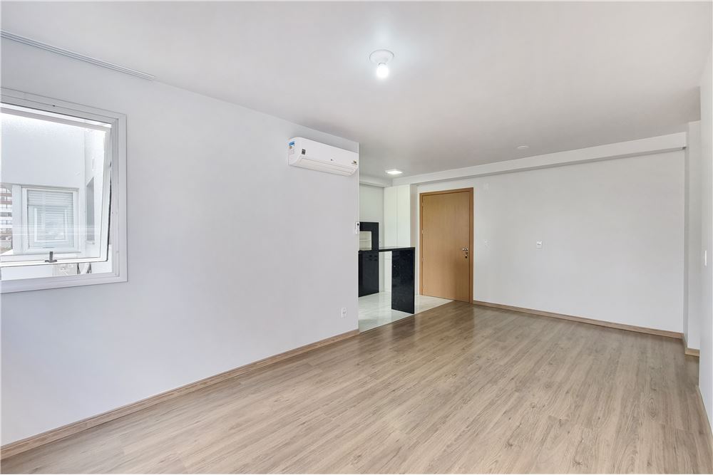 Apartamento à venda com 2 quartos, 106m² - Foto 6