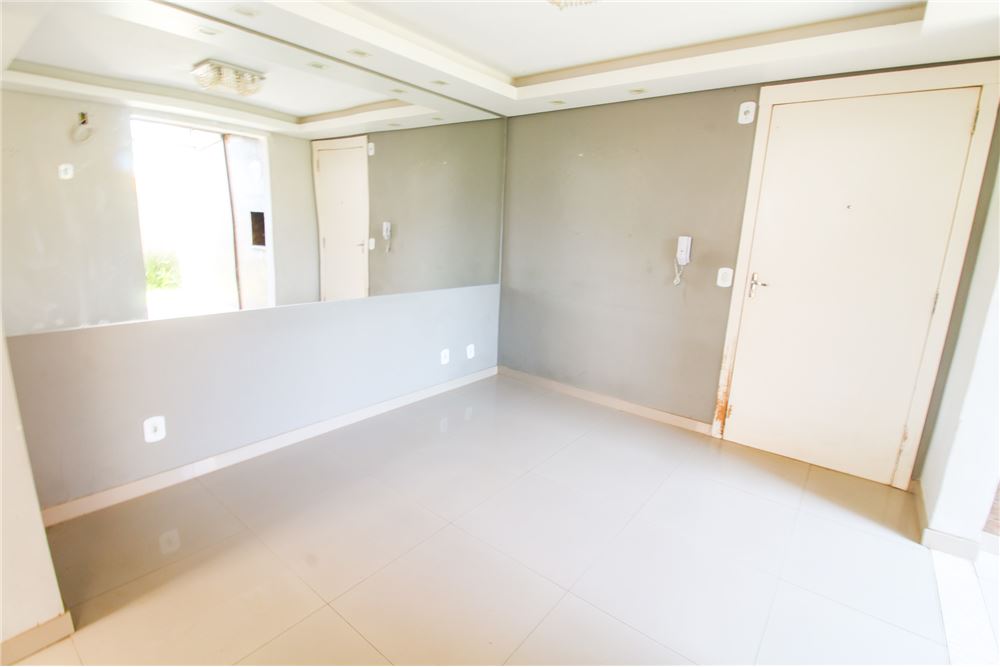 Apartamento à venda com 2 quartos, 122m² - Foto 1