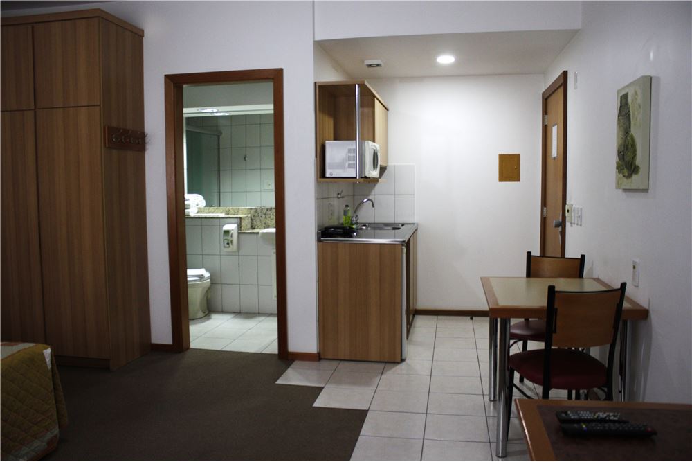 Apartamento à venda com 1 quarto, 33m² - Foto 1