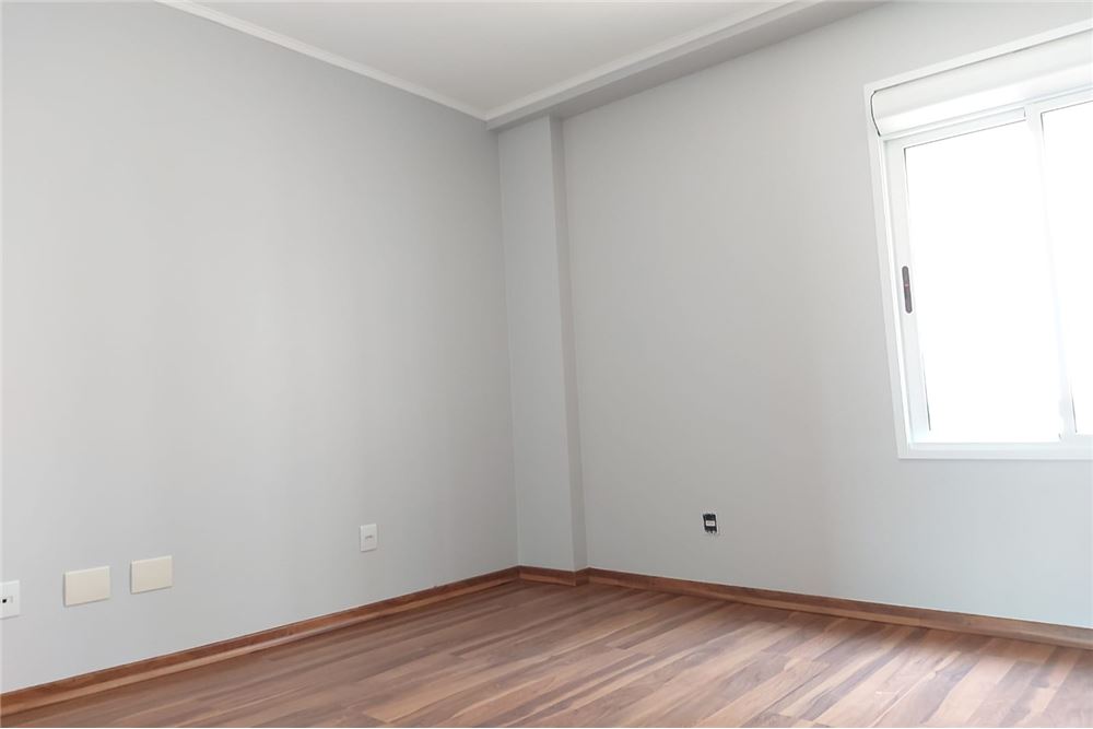 Apartamento à venda com 3 quartos, 163m² - Foto 19