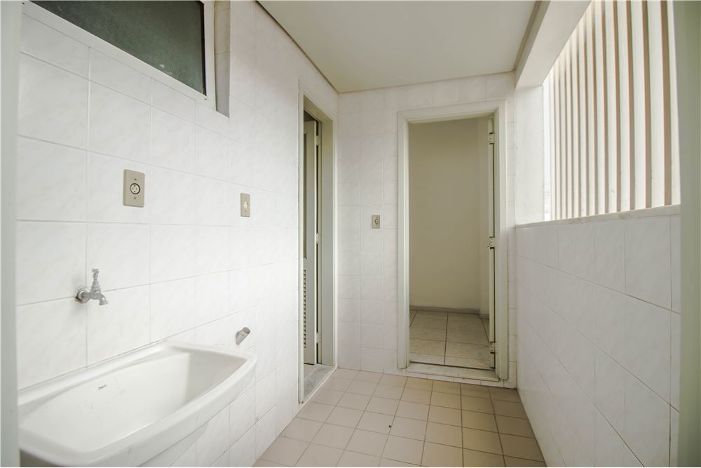 Apartamento à venda com 2 quartos, 89m² - Foto 19