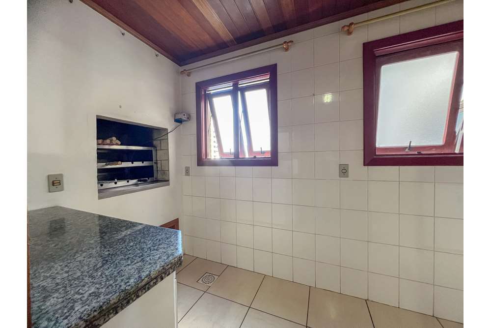 Apartamento à venda com 3 quartos, 144m² - Foto 12