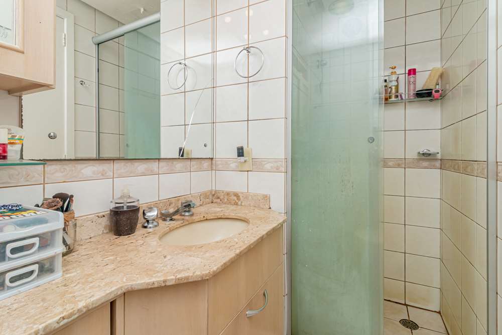 Apartamento à venda com 2 quartos, 70m² - Foto 24