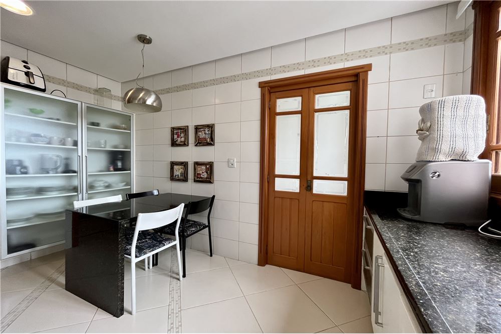 Apartamento à venda com 3 quartos, 109m² - Foto 20