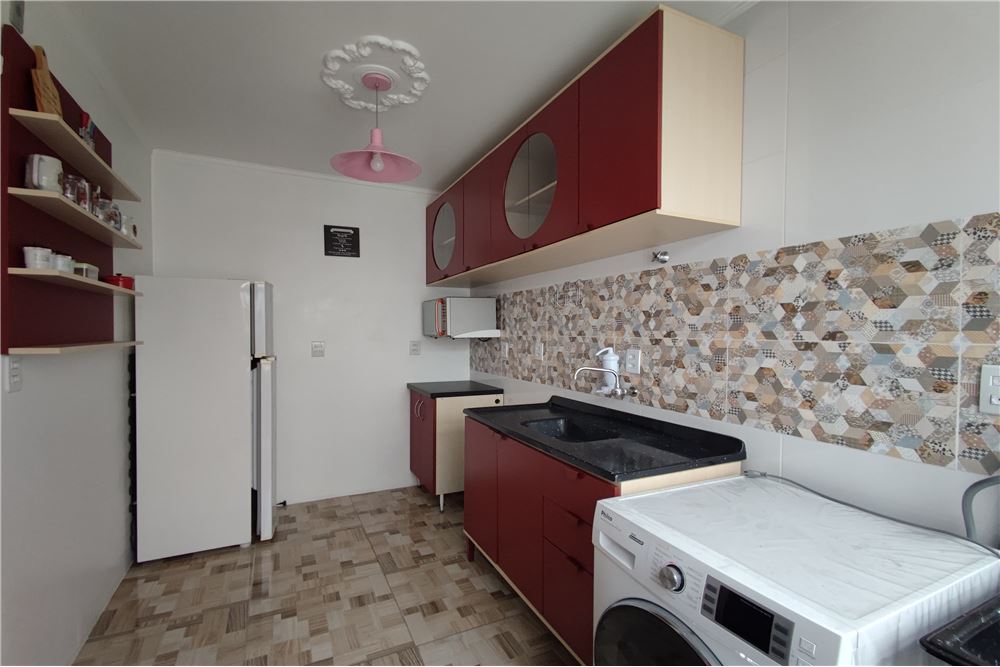 Apartamento à venda com 2 quartos, 66m² - Foto 5