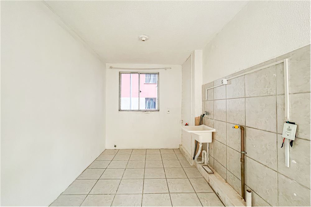 Apartamento à venda com 1 quarto, 48m² - Foto 2