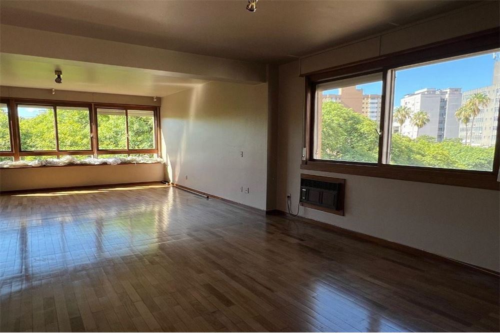 Apartamento à venda com 3 quartos, 291m² - Foto 1