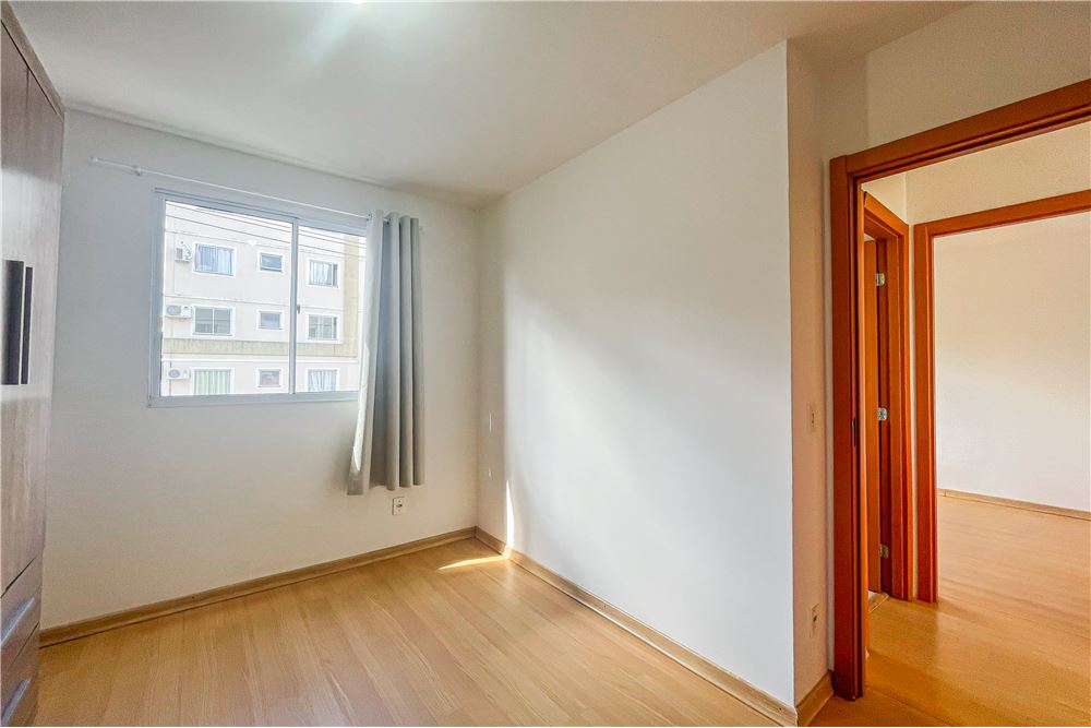 Apartamento à venda com 2 quartos, 53m² - Foto 4