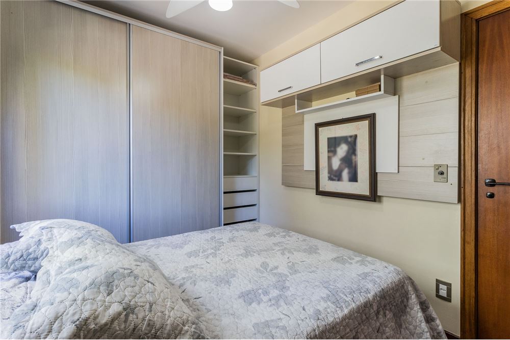 Apartamento à venda com 3 quartos, 258m² - Foto 10