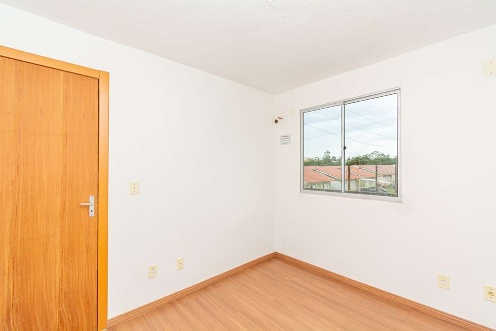 Apartamento à venda com 2 quartos, 42m² - Foto 4