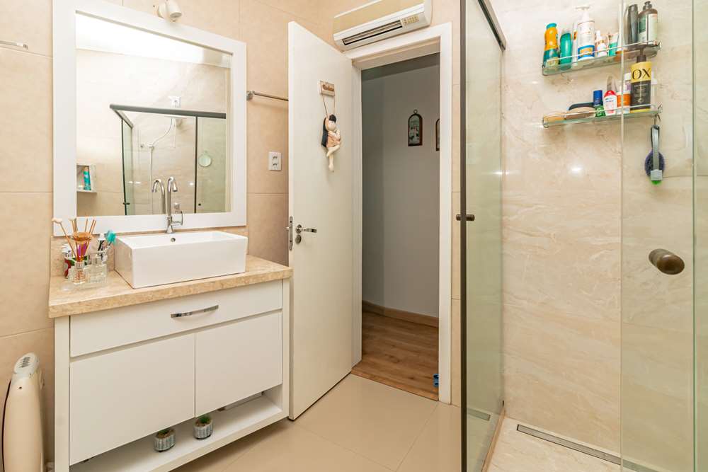 Apartamento à venda com 3 quartos, 106m² - Foto 19