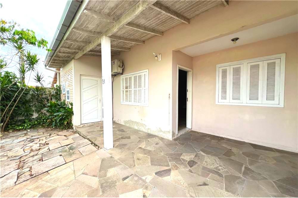 Casa à venda com 4 quartos, 113m² - Foto 3